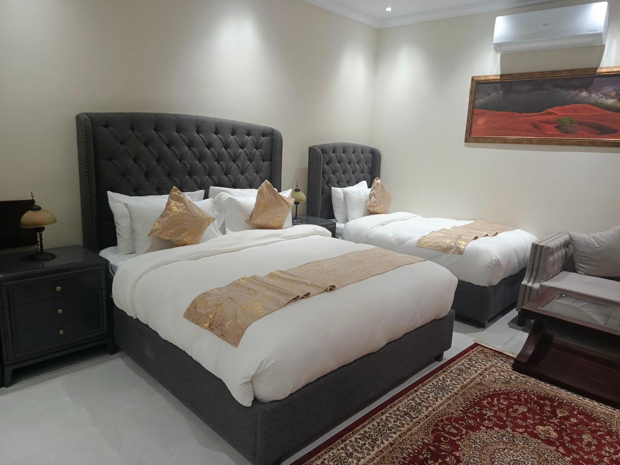 Hidden Hills Hotel & Resort Mansehra Exterior photo