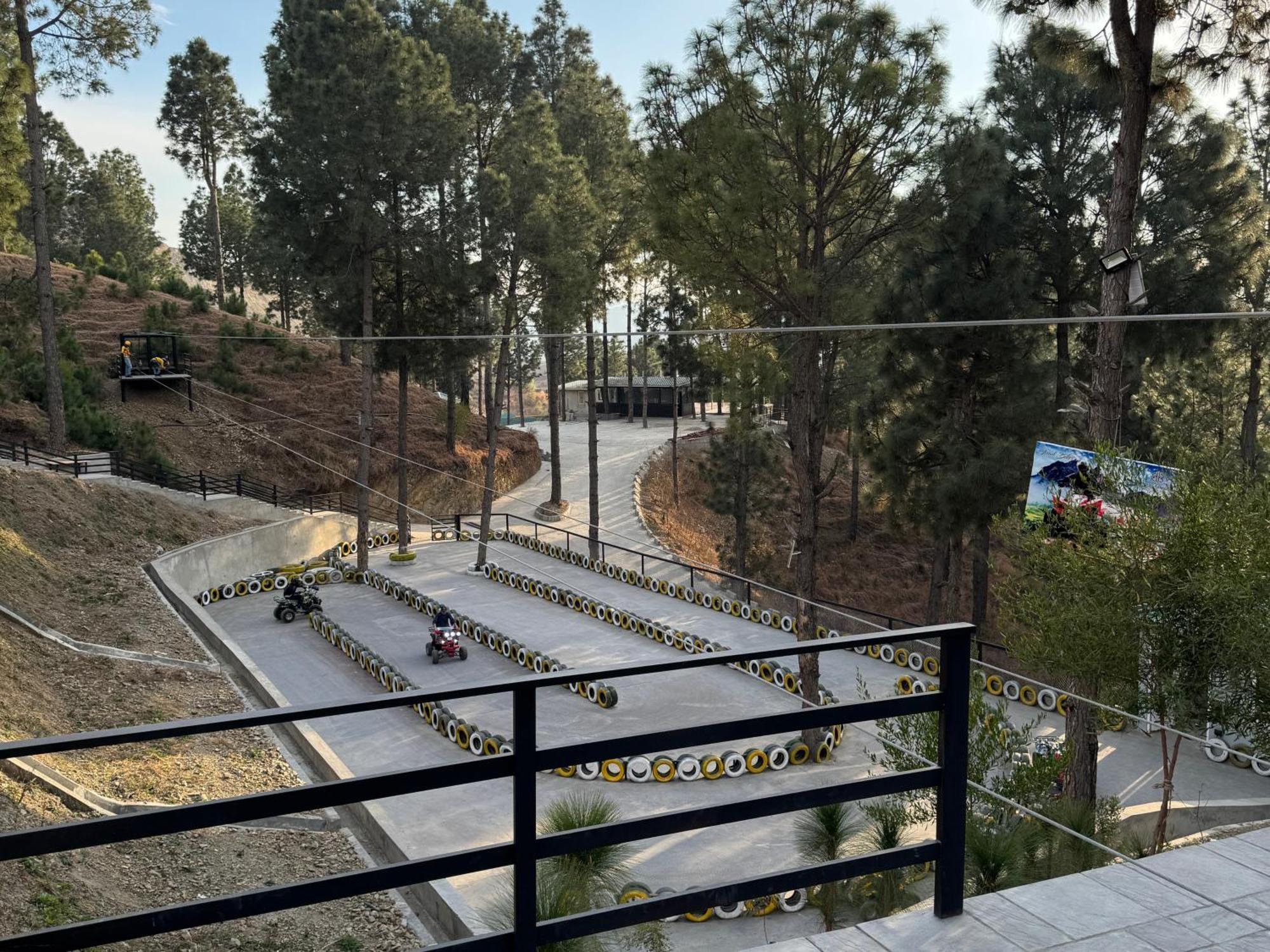 Hidden Hills Hotel & Resort Mansehra Exterior photo